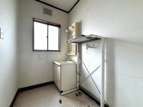 detached 長野県松本市庄内１丁目10-11　グランビュー東和１F