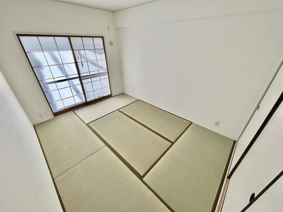 apartment 静岡県静岡市葵区大岩４丁目
地図を見る