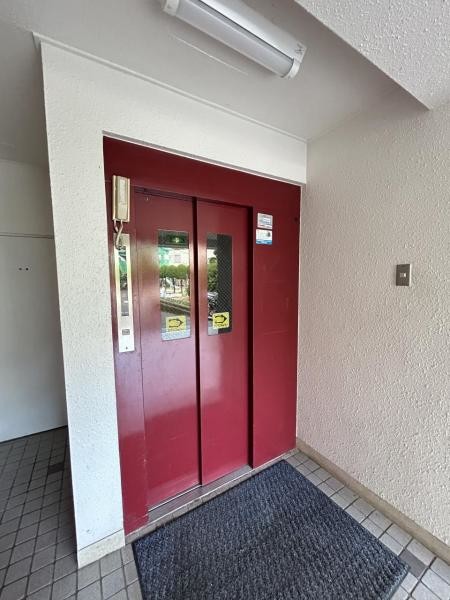 apartment 静岡県静岡市葵区春日２丁目
地図を見る