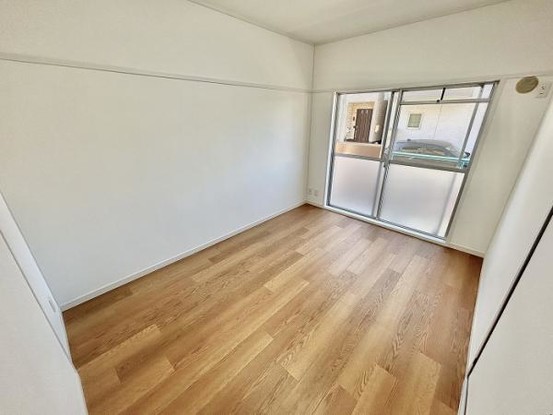 apartment 静岡県静岡市駿河区下島114蔵敷ビル２階 1号室