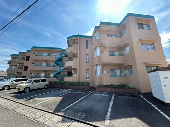 apartment 静岡県静岡市駿河区下島114蔵敷ビル２階 1号室