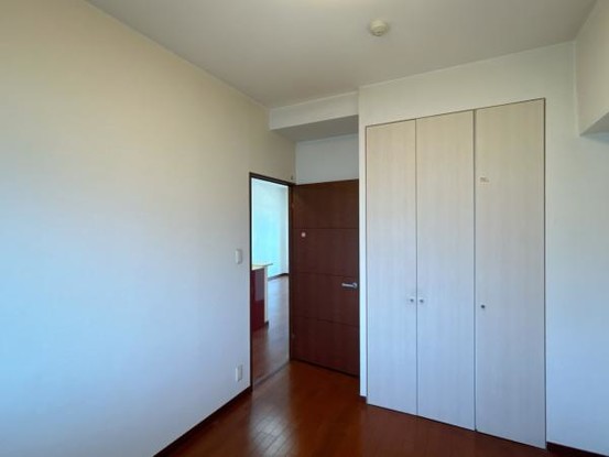 apartment 静岡県静岡市駿河区下島114蔵敷ビル２階 1号室