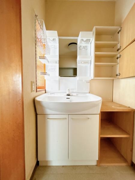 detached 静岡県磐田市小立野3番地1 遊歩道（二美ビル）1階中南