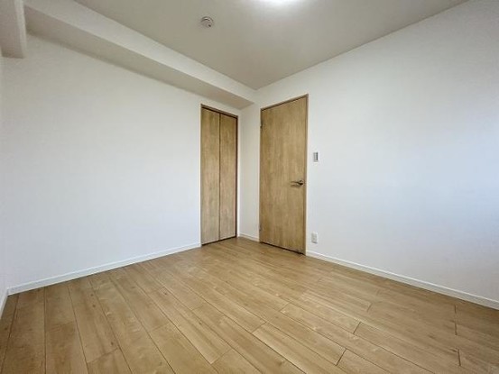 apartment 静岡県磐田市小立野3番地1 遊歩道（二美ビル）1階中南