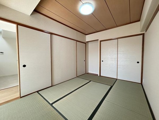 apartment 静岡県磐田市小立野3番地1 遊歩道（二美ビル）1階中南