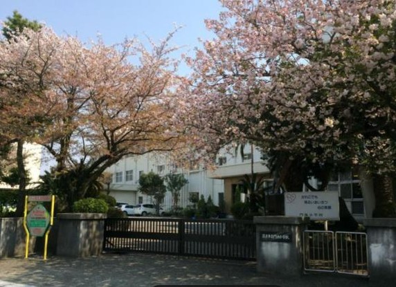 apartment 静岡県駿東郡長泉町南一色275-2