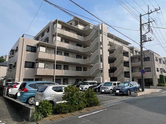 apartment 静岡県駿東郡長泉町南一色275-2