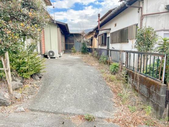 detached 静岡県駿東郡長泉町南一色275-2