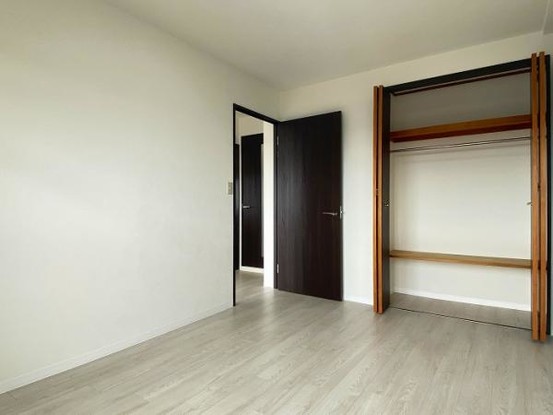 apartment 岐阜県岐阜市鏡島精華１丁目3-17岐陽第一ビル7階北