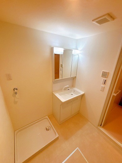 apartment 岐阜県岐阜市鏡島精華１丁目3-17岐陽第一ビル7階北
