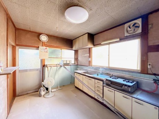 detached 岐阜県岐阜市鏡島精華１丁目3-17岐陽第一ビル7階北