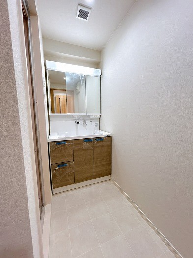 apartment 岐阜県岐阜市鏡島精華１丁目3-17岐陽第一ビル7階北