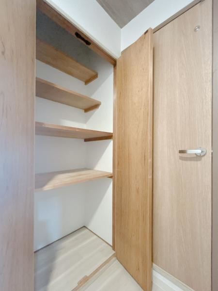 apartment 岐阜県岐阜市鏡島精華１丁目3-17岐陽第一ビル7階北