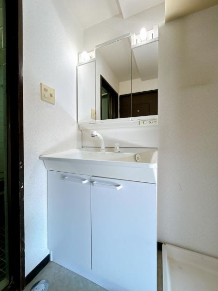 apartment 岐阜県岐阜市鏡島精華１丁目3-17岐陽第一ビル7階北