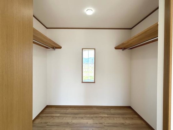 detached 岐阜県大垣市高屋町３丁目38　エムサビル2F