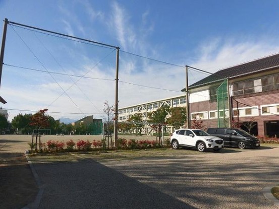 apartment 岐阜県大垣市高屋町３丁目38　エムサビル2F