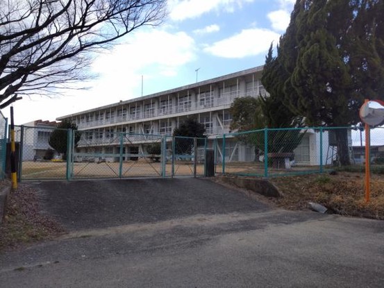 detached 三重県松阪市下村町814-4　パークマンション101号室