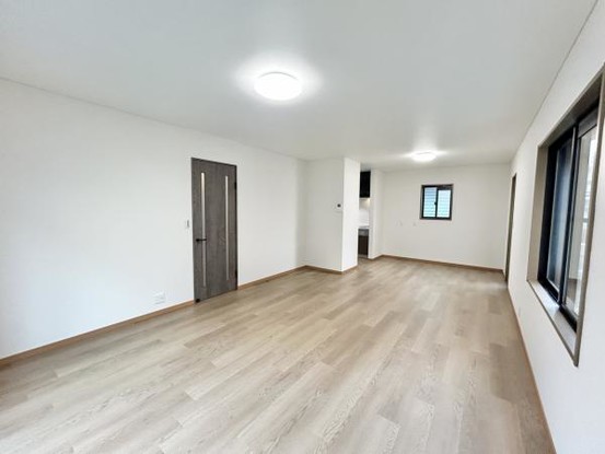 detached 三重県松阪市下村町814-4　パークマンション101号室