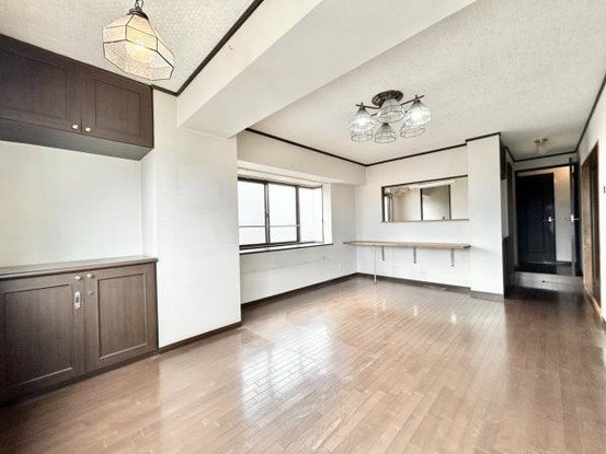 apartment 三重県松阪市下村町814-4　パークマンション101号室