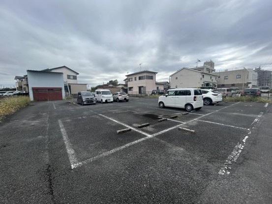 apartment 三重県松阪市下村町814-4　パークマンション101号室