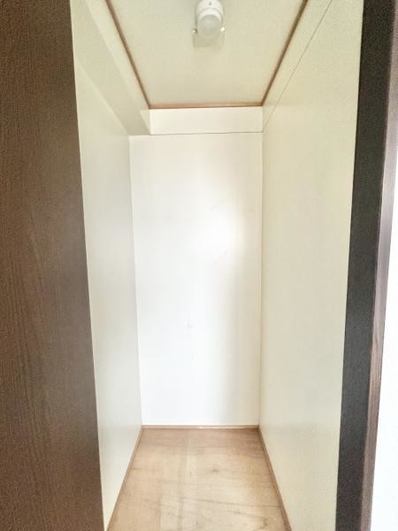 apartment 三重県松阪市下村町814-4　パークマンション101号室