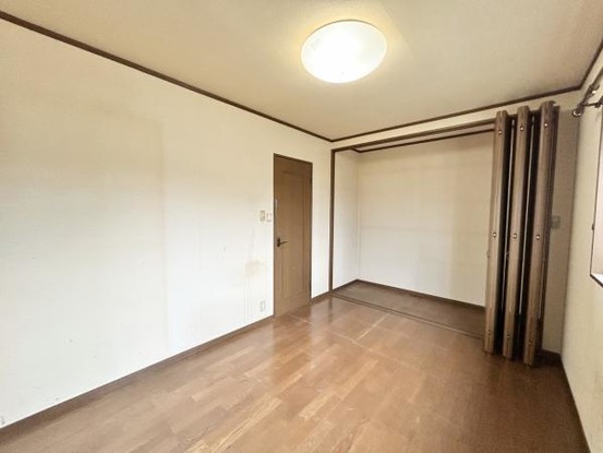 detached 三重県松阪市下村町814-4　パークマンション101号室