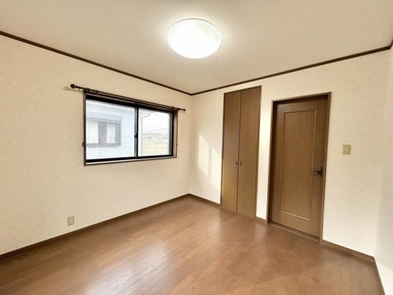 detached 三重県松阪市下村町814-4　パークマンション101号室