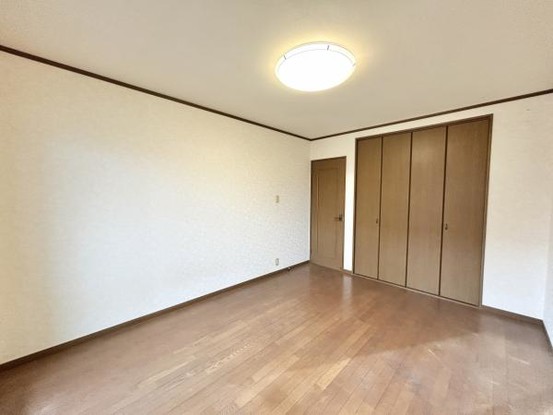 detached 三重県松阪市下村町814-4　パークマンション101号室