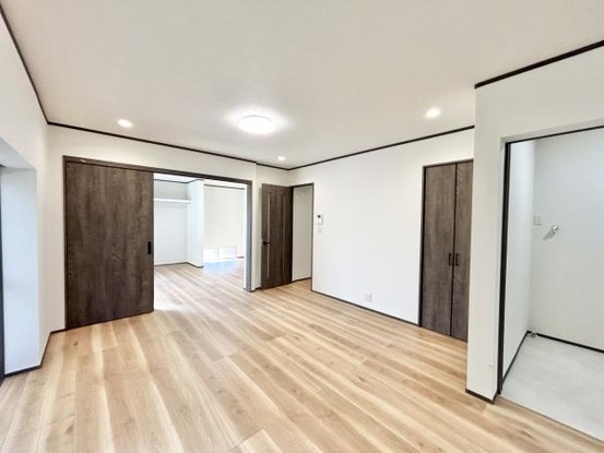 detached 三重県松阪市下村町814-4　パークマンション101号室