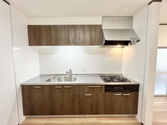 detached 三重県松阪市下村町814-4　パークマンション101号室