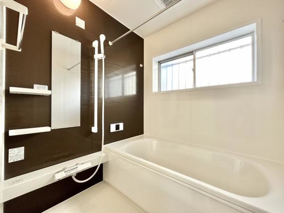 detached 三重県松阪市下村町814-4　パークマンション101号室