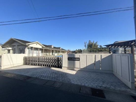 detached 三重県松阪市下村町814-4　パークマンション101号室