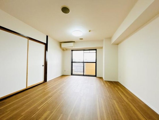 apartment 富山県富山市東田地方町１丁目
地図を見る