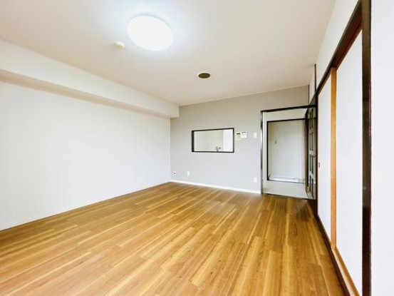 apartment 富山県富山市東田地方町１丁目
地図を見る