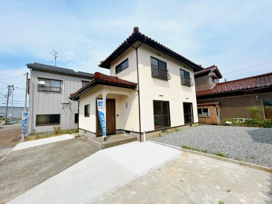 detached 富山県黒部市犬山
地図を見る