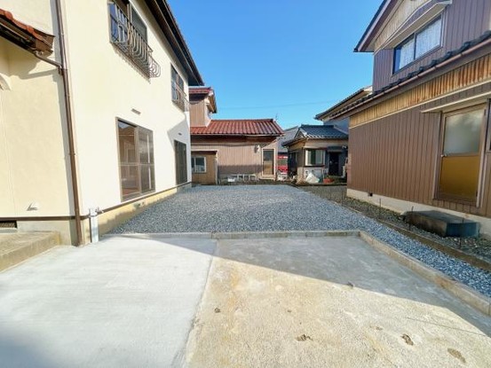 detached 富山県黒部市犬山
地図を見る