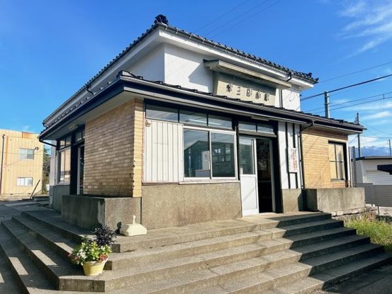 detached 富山県黒部市三日市
地図を見る