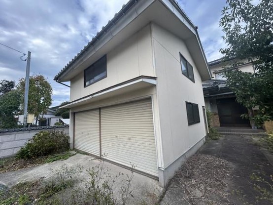 detached 富山県黒部市三日市
地図を見る