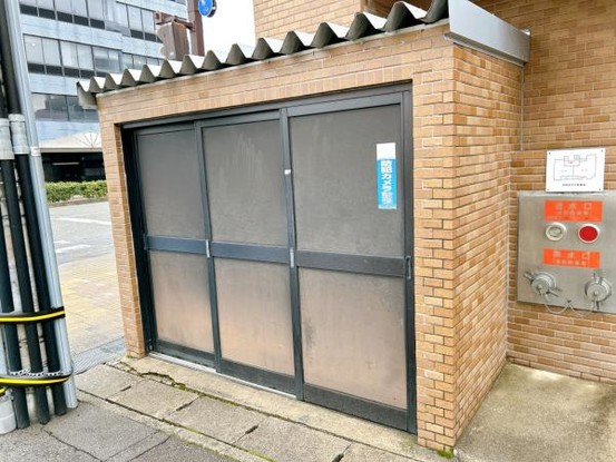 apartment 富山県富山市泉町１丁目
地図を見る
