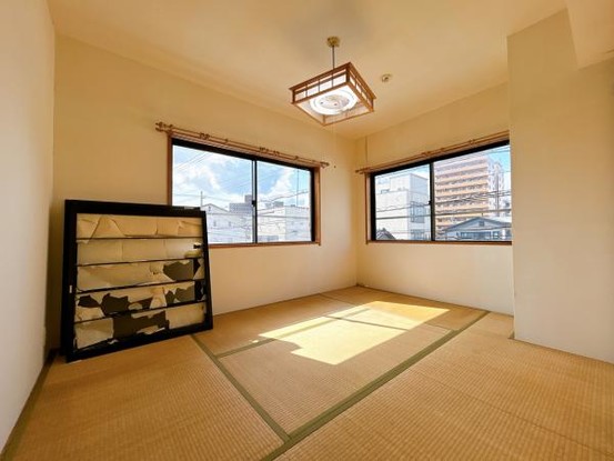 apartment 富山県富山市泉町１丁目
地図を見る