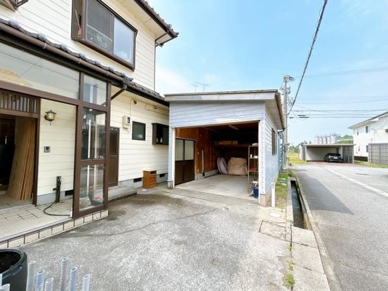 detached 富山県黒部市田家新
地図を見る