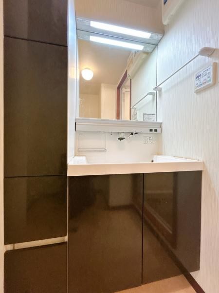 apartment 富山県富山市稲荷元町３丁目
地図を見る