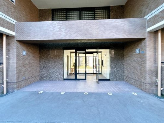 apartment 富山県富山市稲荷元町３丁目
地図を見る