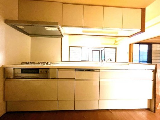 apartment 富山県富山市稲荷元町３丁目
地図を見る