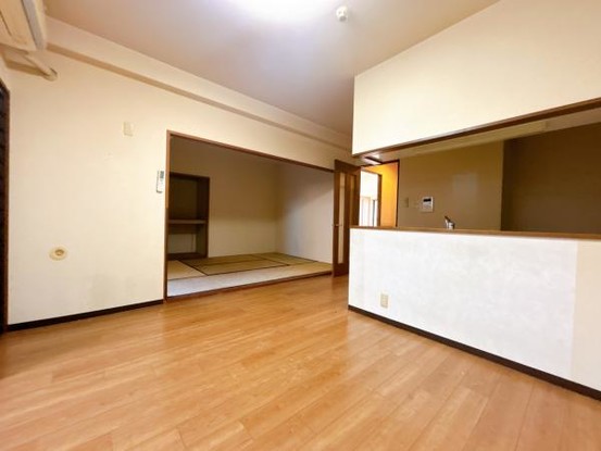 apartment 富山県富山市稲荷元町３丁目
地図を見る