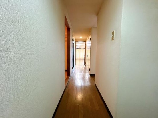 apartment 富山県富山市牛島新町
地図を見る