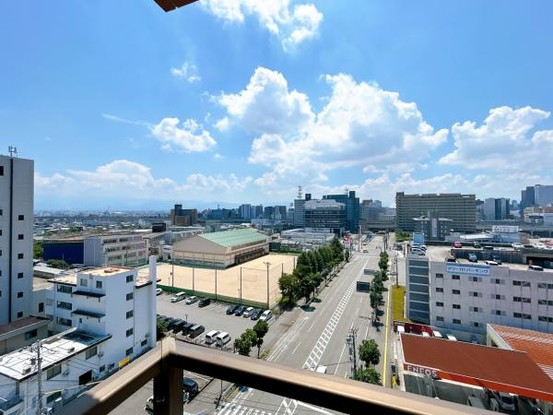 apartment 富山県富山市牛島新町
地図を見る