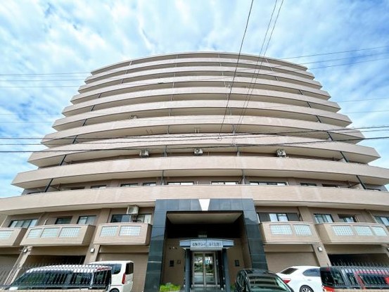 apartment 富山県富山市黒瀬北町２丁目
地図を見る