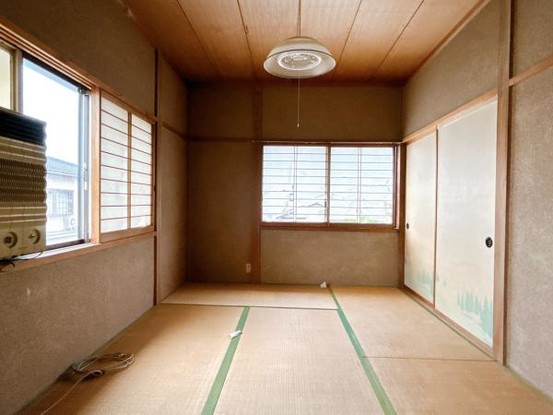 detached 富山県富山市願海寺
地図を見る