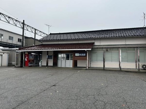 detached 富山県富山市願海寺
地図を見る